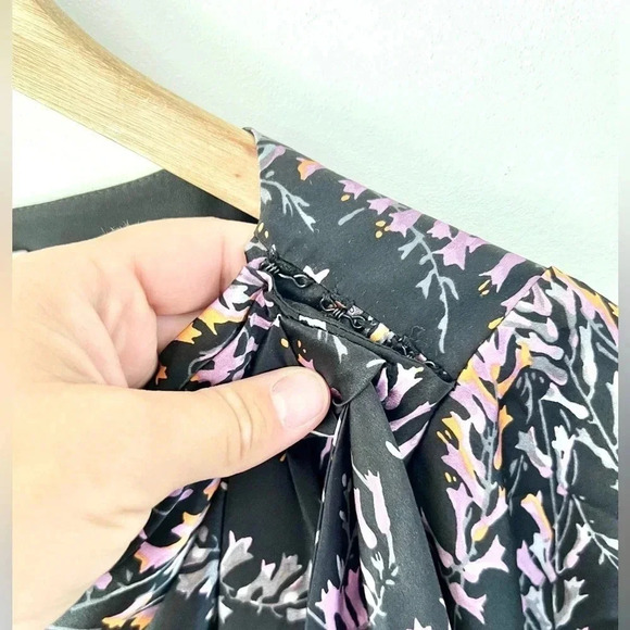 Cinq a Sept Nanon Silk Ruched Black Floral Ruffle Midi Sheath Dress Size 4 - Picture 7 of 16